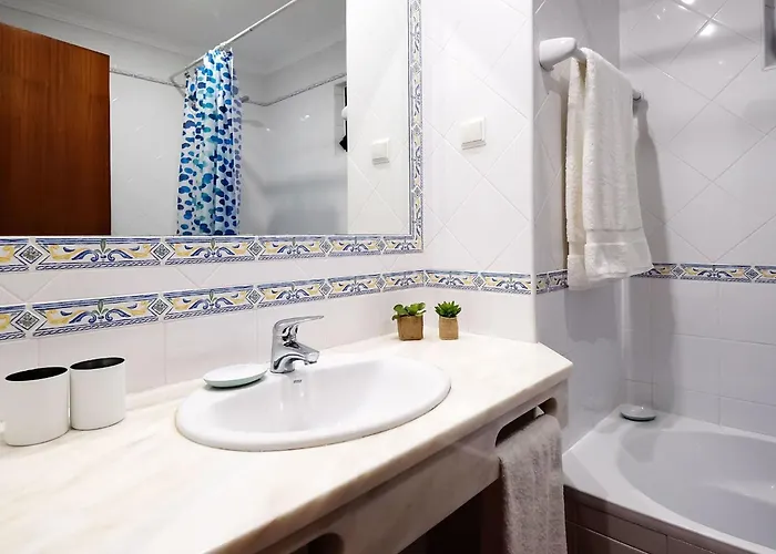Nyaraló Lotus Villa- By Interhome