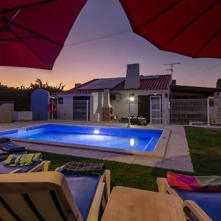 Сasa de vacaciones Lotus Villa- By Interhome